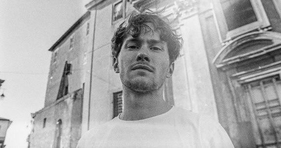 New Music: David August 33CHANTS New Music: David August 33CHANTS