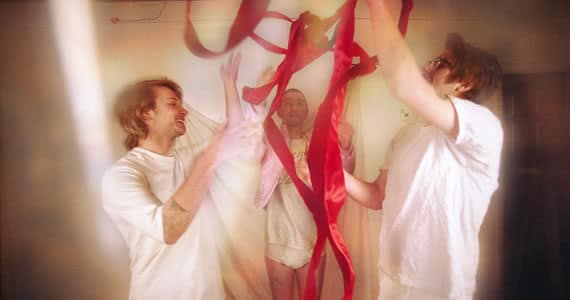 New Music: Shouldies – running New Music: Shouldies – running