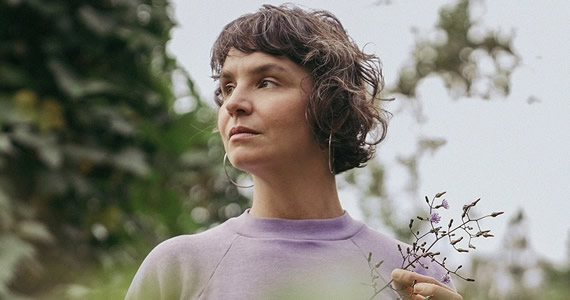 New Music: Kelly McFarling – Delicate New Music: Kelly McFarling – Delicate