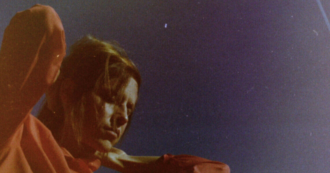New Music: Julia-Sophie – wishful thinking New Music: Julia-Sophie – wishful thinking