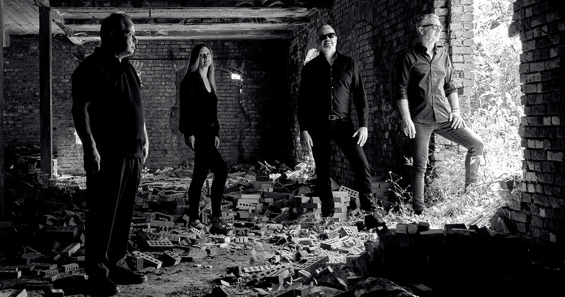 New Music: The Ultimate Dreamers – Into The Fog New Music: The Ultimate Dreamers – Into The Fog