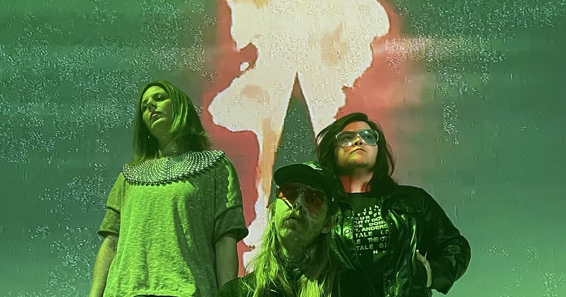New Music: Karate, Guns & Tanning – Loons New Music: Karate, Guns & Tanning – Loons