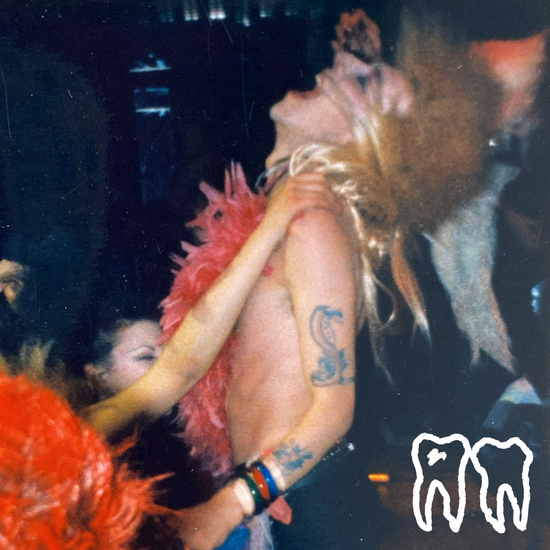New Music: teethin – THROWIN SHAPES