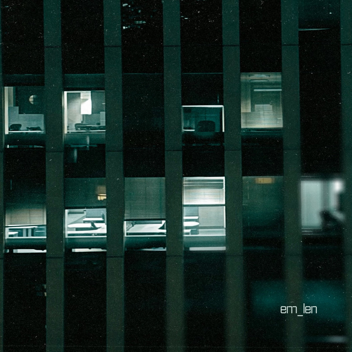 New Music: EM_LEN – Half Past Midnight